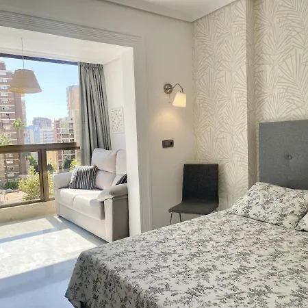 Paraiso Levante Apartman *