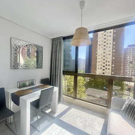 Paraiso Levante 아파트